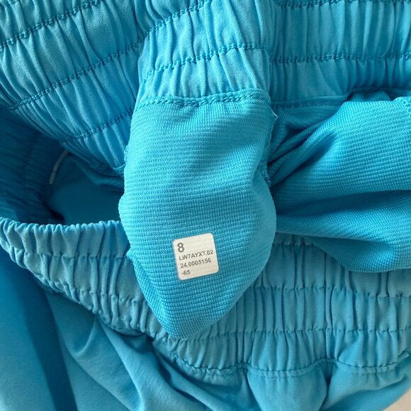 Lululemon Hotty Hot Shorts - Picture 3 of 3